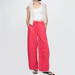 NWT GAP Wide Leg High Rise Pink Pants...SIZE:M